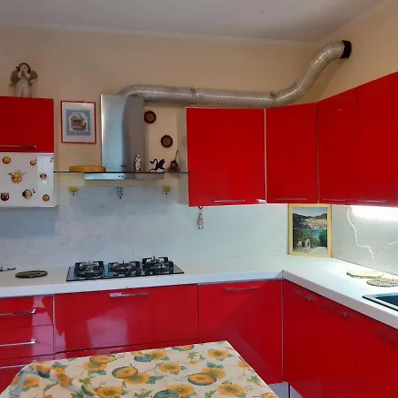 Casa Rossa Valdaso 公寓